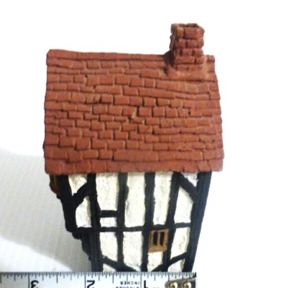 8 House MODEL BUILDINGS 1.75 - 4.5" High Railroad Model Train Set Model Kit - Picture 5 of 16